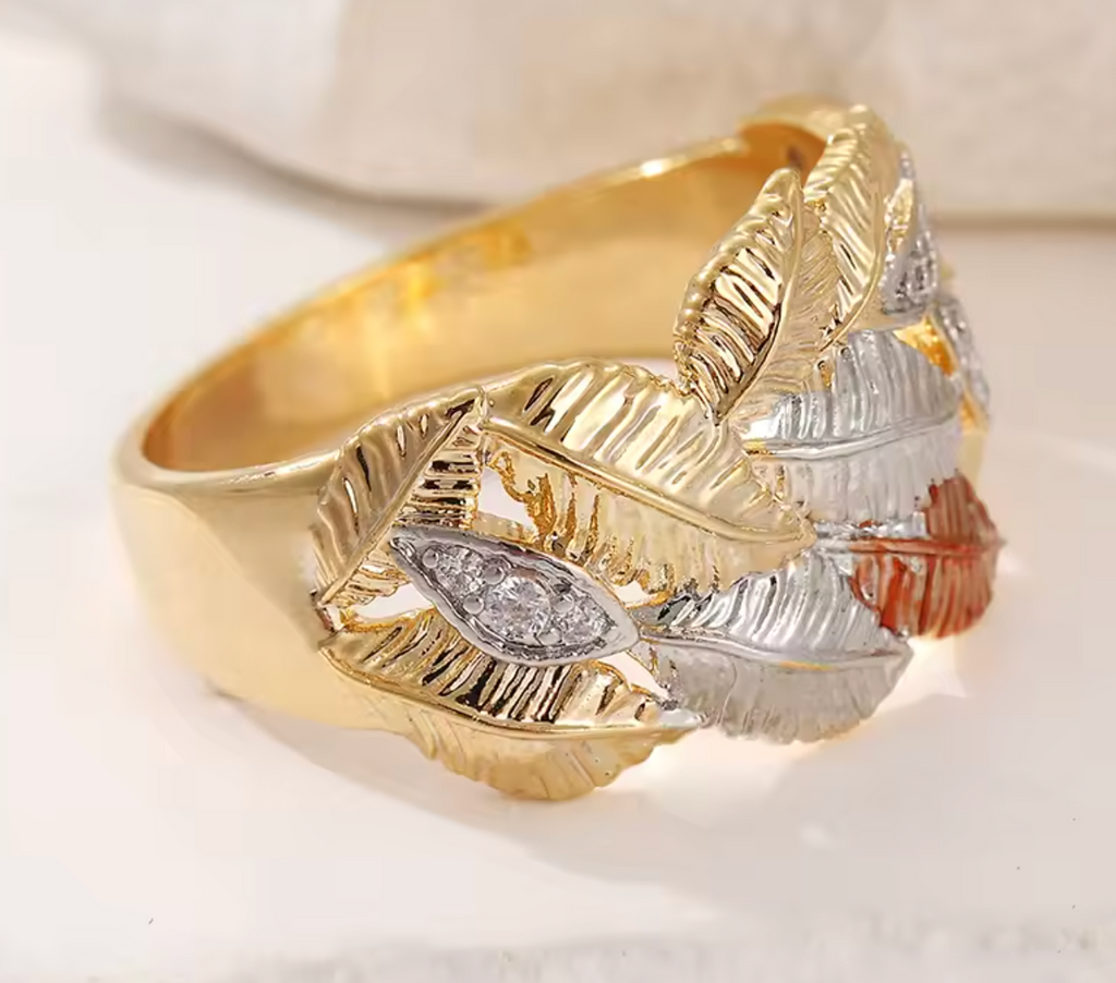 Vintage Hand-Carved Leaves Ring