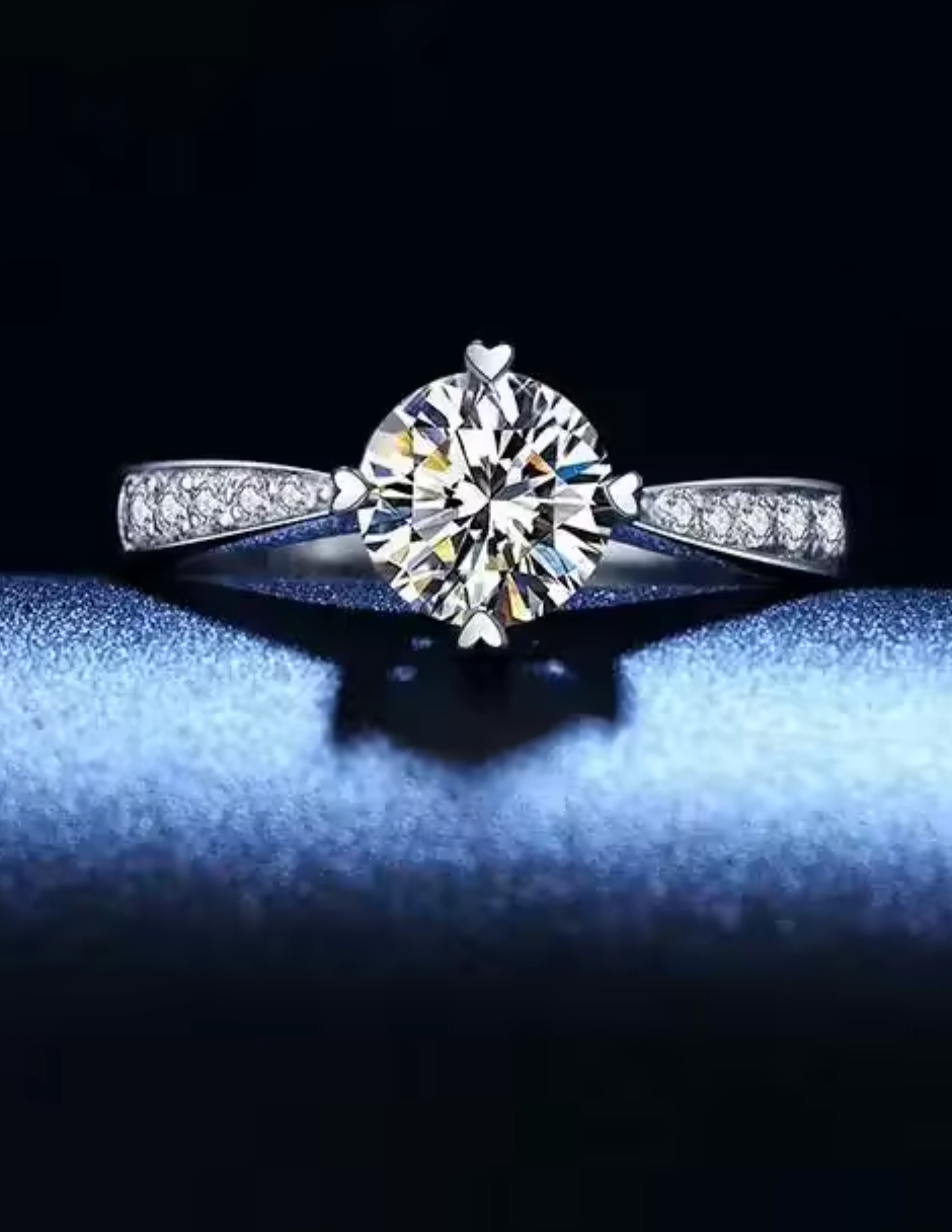 925 Sterling Silver Luxury Crystal Diamond Ring for Women