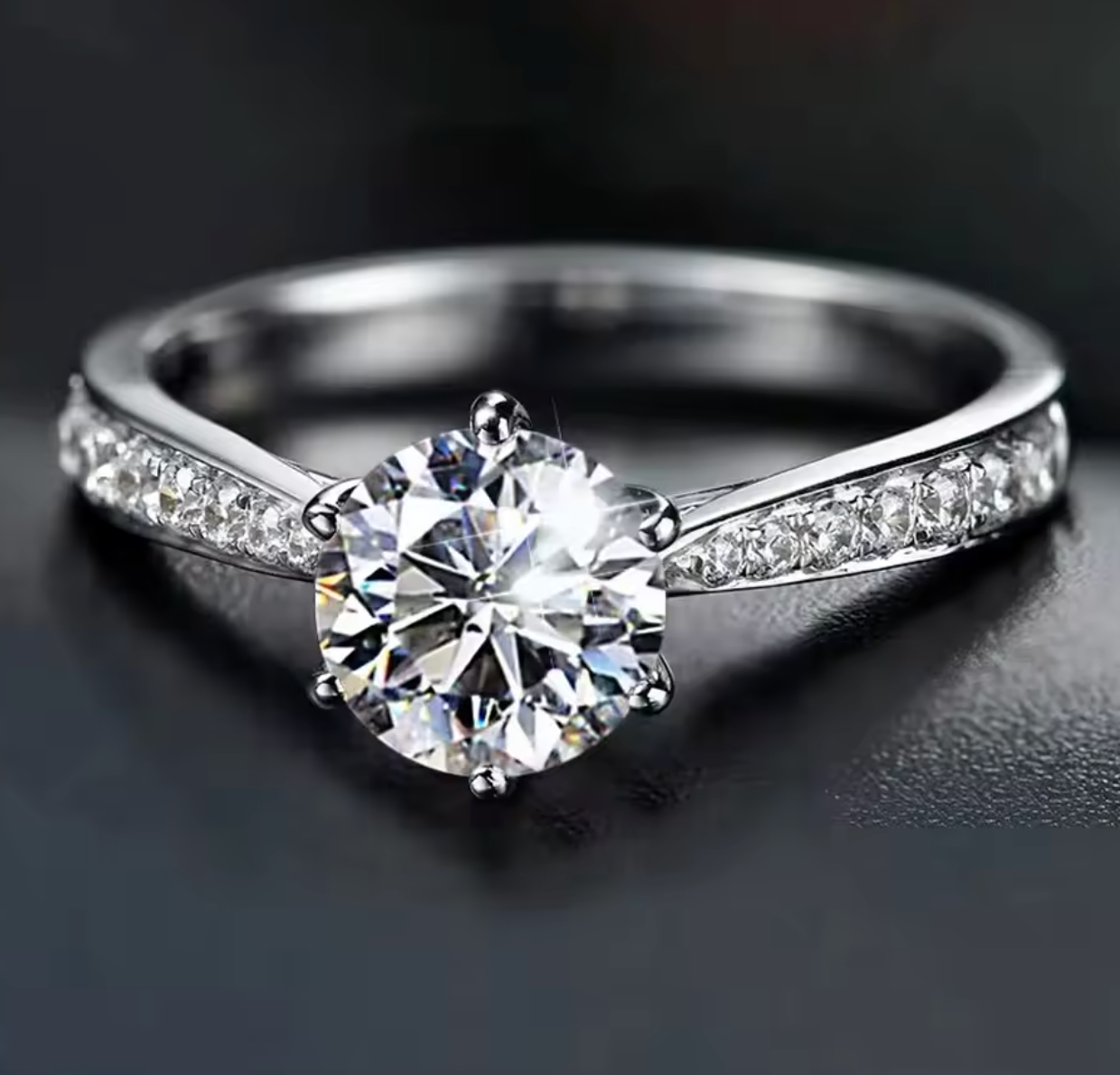 925 Sterling Silver Luxury Crystal Diamond Ring for Women